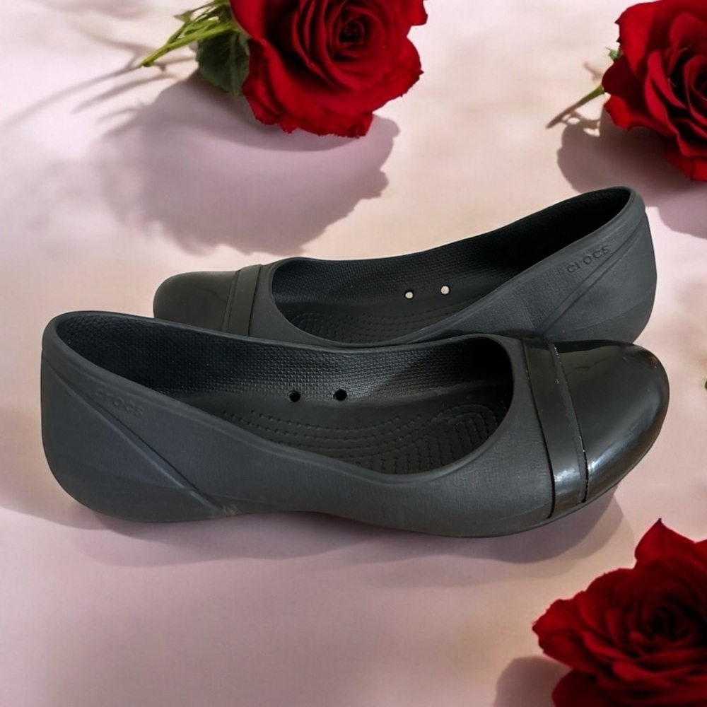 CROCS Black Patent Toe Ballet Flats Loafers Shoes Size 10